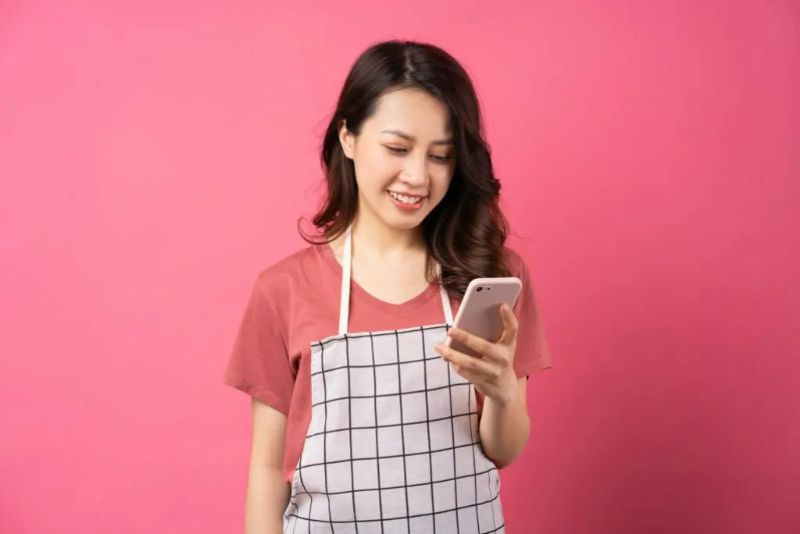 The Pros and Cons of Using Maid Finder Apps for Your Household: A Balanced Perspective
